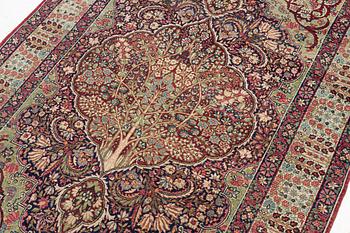 Matta, antik Kirman Laver, södra Persien, ca 221 x 141 cm.