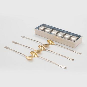 Lautasliinarenkaita 6 kpl, ja cocktaillusikoita, 6 kpl, hopeaa, kaiverrukset, yht. paino 183 g.