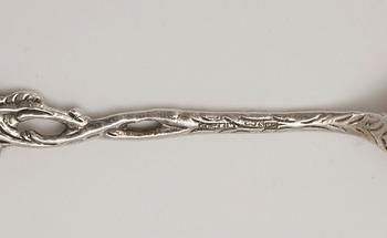 PARTI SILVER, 51 delar, bland annat CG Hallberg, Stockholm, 1953. Totalvikt ca 1030 gram.
