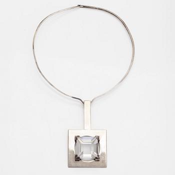 Mirjam Salminen, halssmycke, syntetisk spinell, silver.