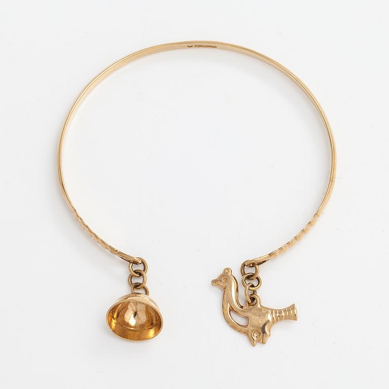 Armband "Linten fågel", 14K guld. Kalevala Koru, Helsingfors 1998.