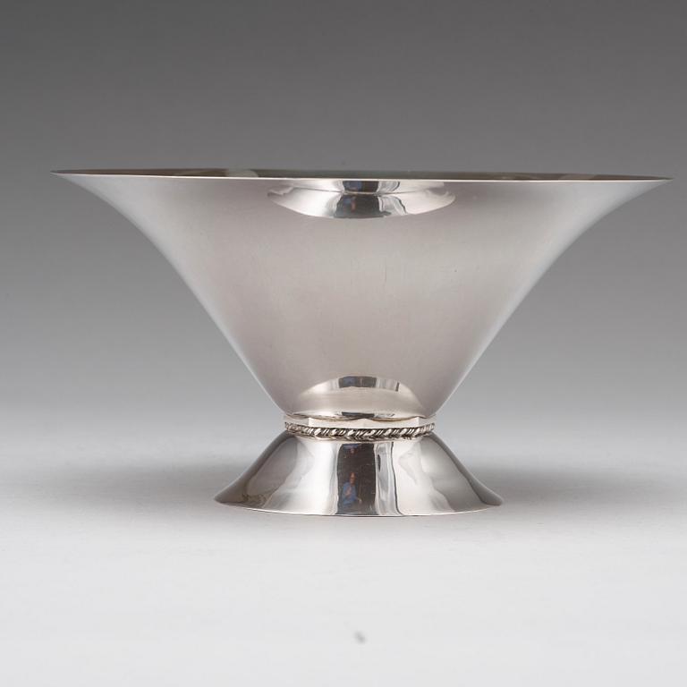 Wiwen Nilsson, skål, Lund 1929, silver.