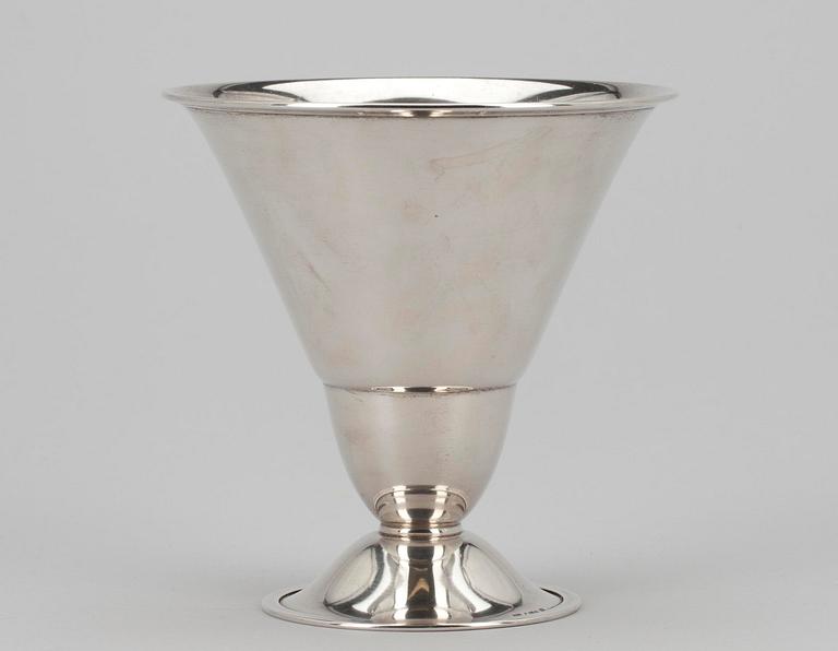 POKAL, silver, Stockholm 1951, stämplad BHE. Vikt 163 g.