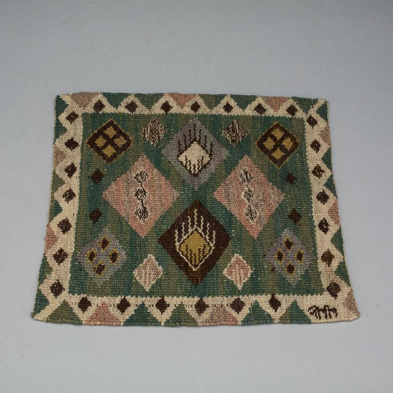 VÄVNAD, "Knoppen", Märta Måås-Fjetterström, signerad MMF, komponerad 1932.