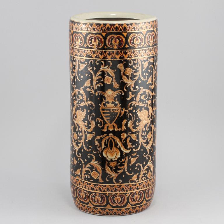 PARAPLYSTÄLL, porslin, 1900-talets andra hälft.
