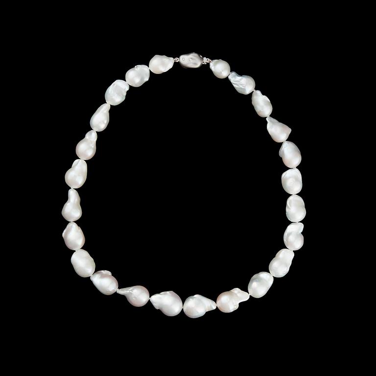 A PEARL NECKLACE.