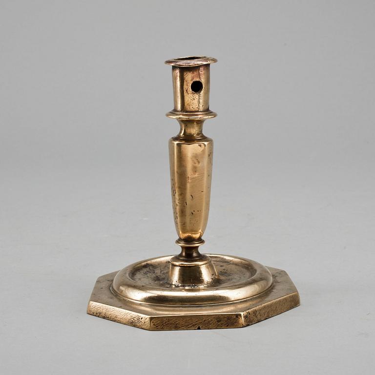 LJUSSTAKE, mässing, barock, 1700-tal.