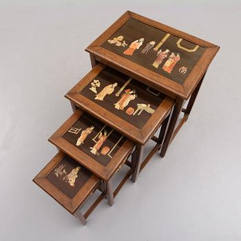 SATSBORD, 4 delar, orientalisk, 1900-tal.