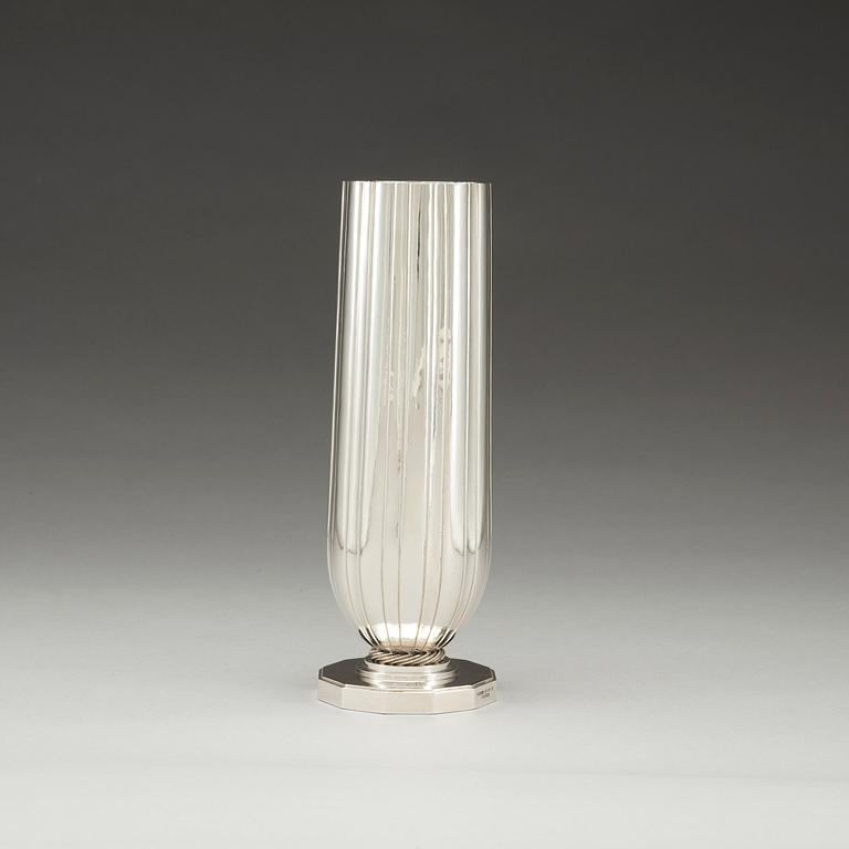 An Atelier Borgila sterling vase, Stockholm 1933.