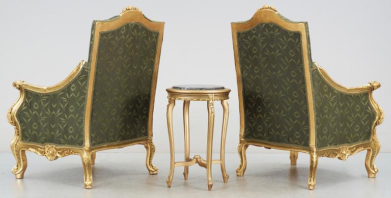 FÅTÖLJER, ett par och BORD, rokokostil, 1900/2000-tal.