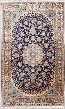 Carpet, Nain, 202 x 126 cm.