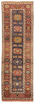 Gallerimatta, antik, Kurdisk, sannolikt Kakabero stammen, ca 356 x 112 cm.