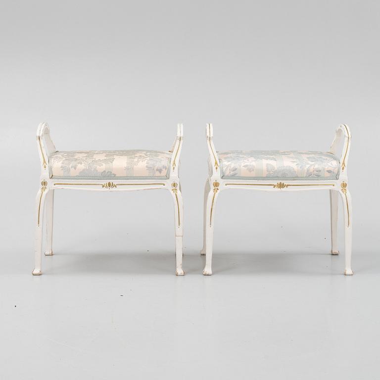 Taburetter, ett par, jugend, 1900-talets början.