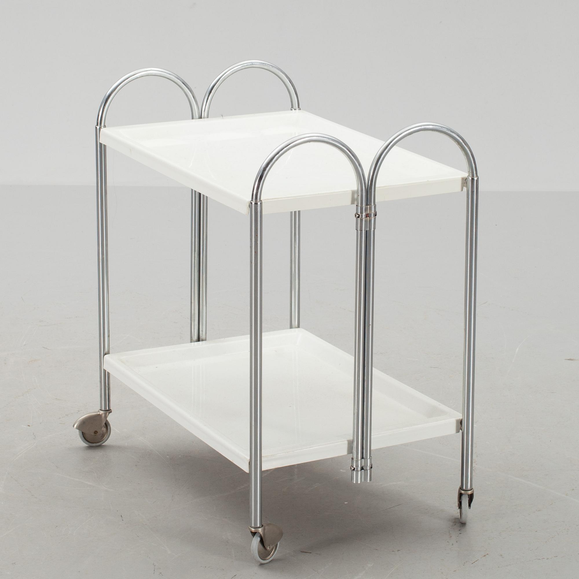 SERVERINGSVAGN, 1900-tal.