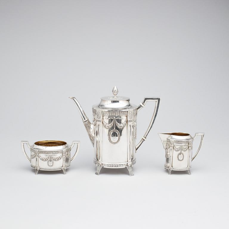 KAFFESERVIS, 3 delar, silver, CG Hallberg, Stockholm 1916, tot vikt ca 1012g.