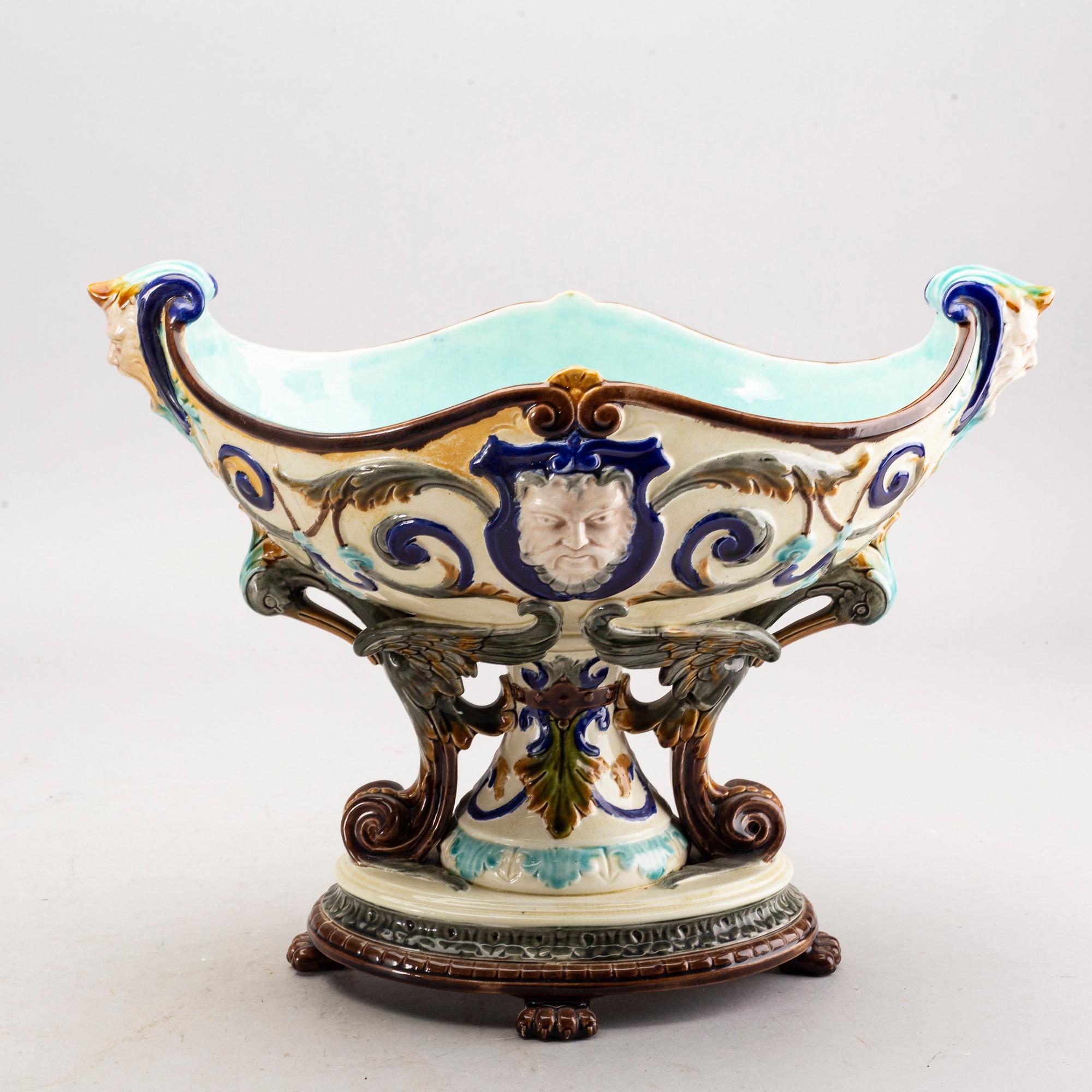 A pair of Rörstrand majolica jardinère around 1900.
