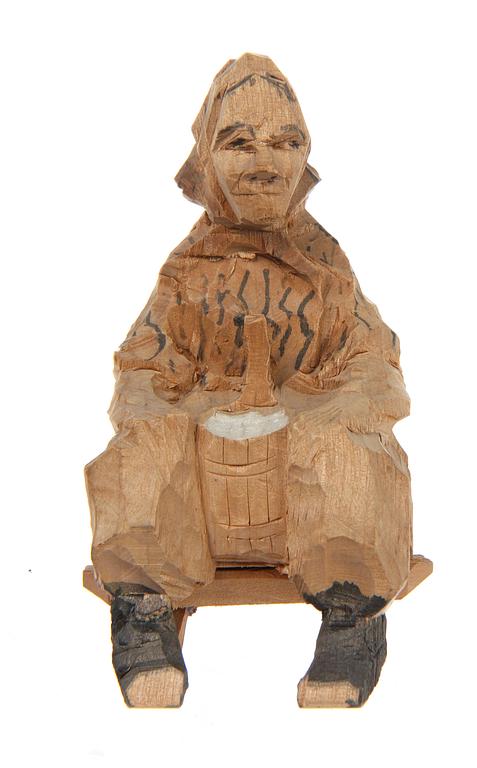 AXEL PETERSSON DÖDERHULTARN, träfigurer, otydl. sign.