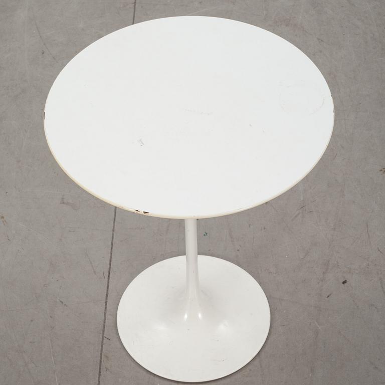 BORD, "Tulip", Eero Saarinen, för Knoll International, Suisse.