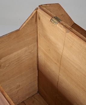 FÖRVARINGSLÅDA, omkring 1900-talets mitt.