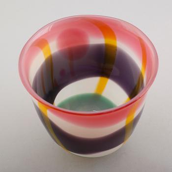VAS, glas, Berit Johansson, Sjöhyttan, signerad, daterad 1994.