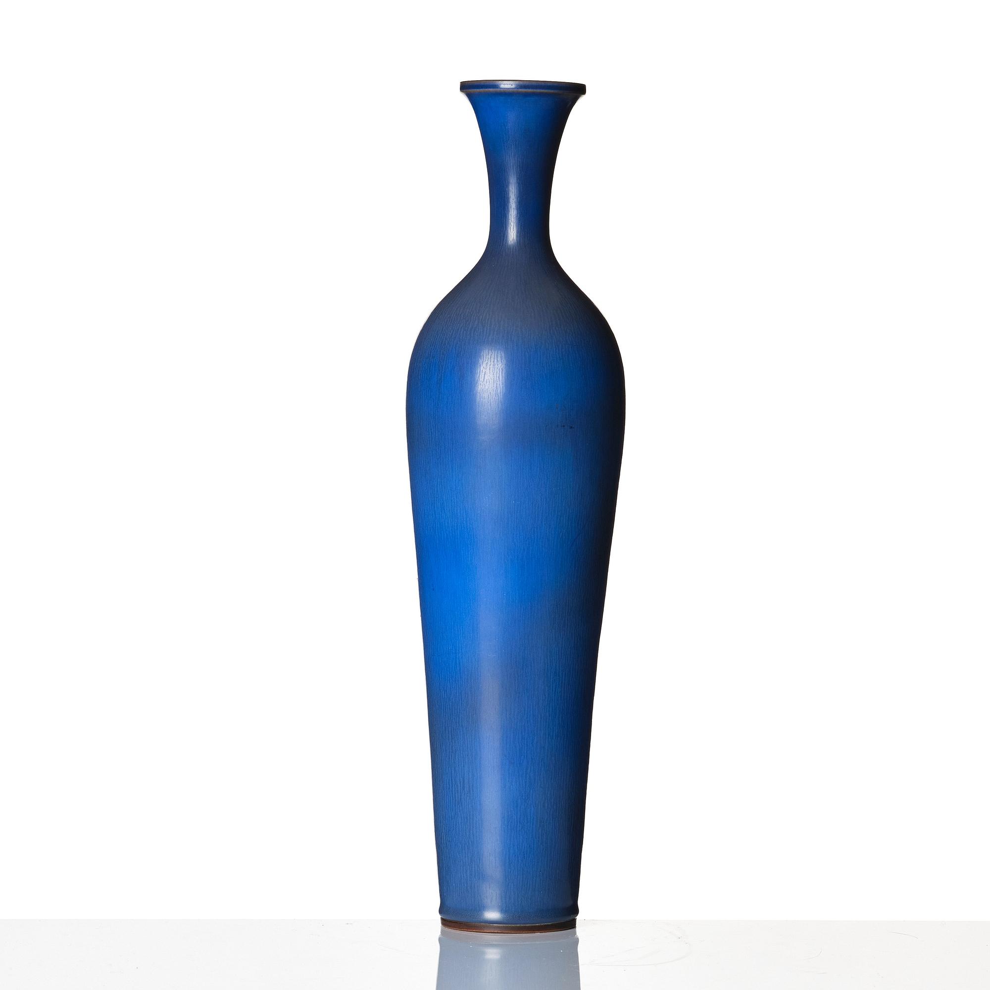 Berndt Friberg, a stoneware vase, Gustavsberg studio, Sweden 1956.