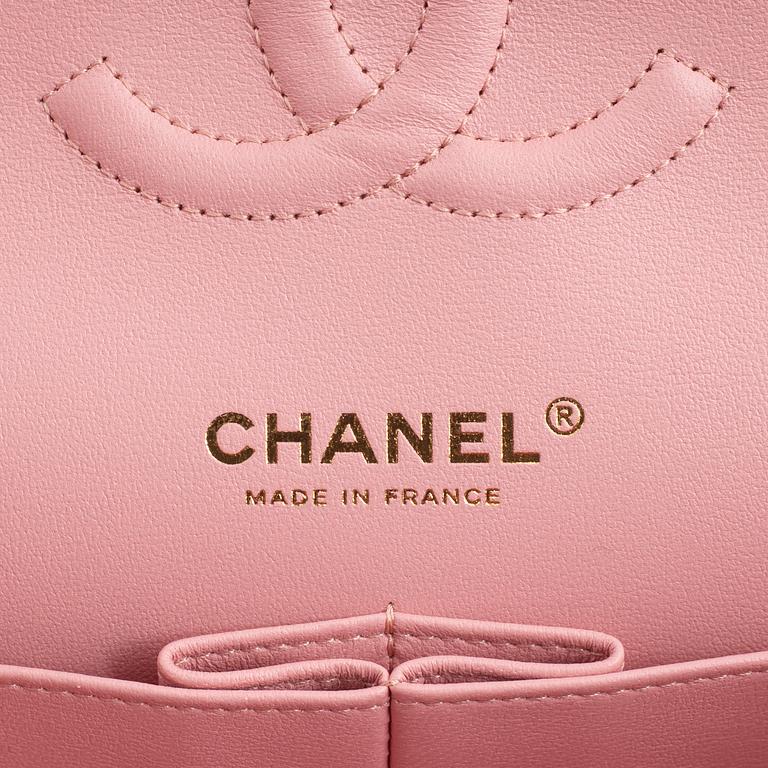 Chanel, bag, "Tweed Medium Double Flap Bag", 2022.