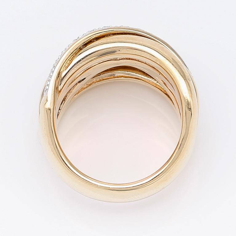 RING, 14K guld/vitguld och diamanter.