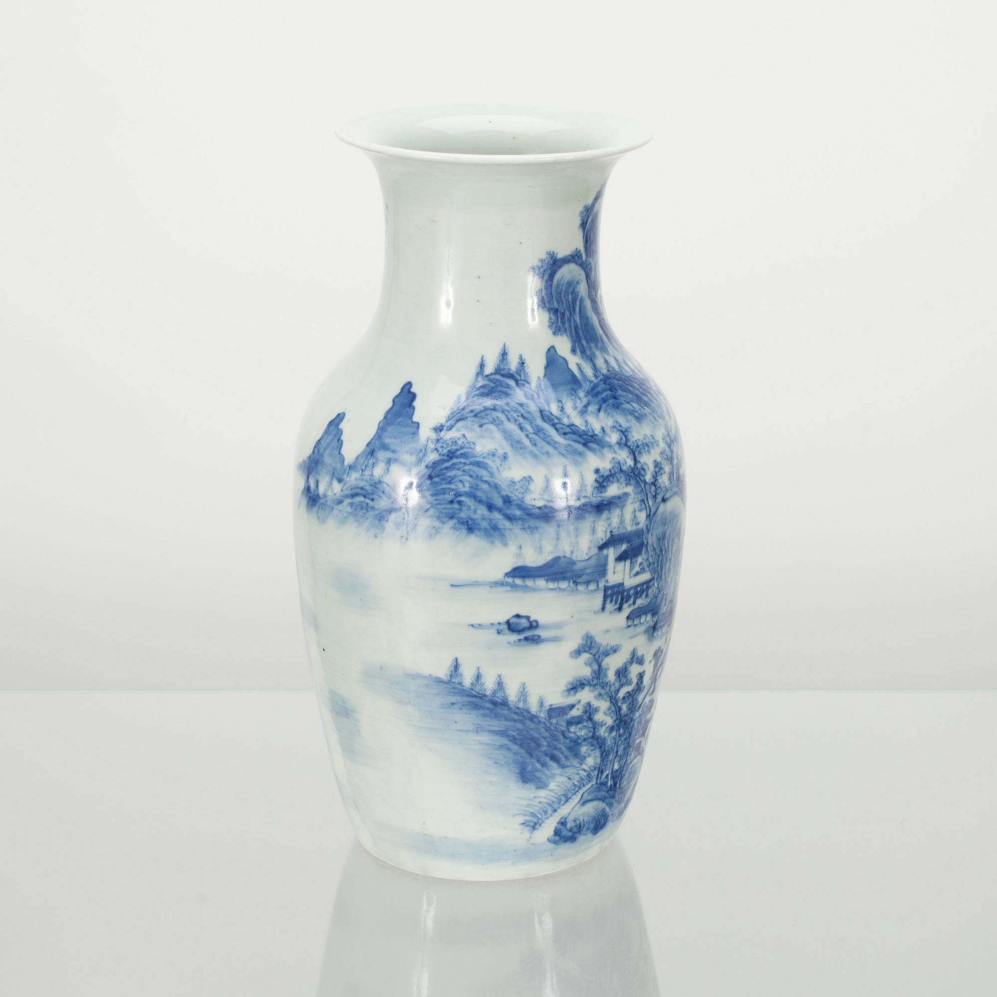 GOLVVAS, porslin, Kina 1800-talets slut.