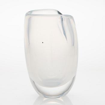 Tapio Wirkkala, a '3508' vase signed Tapio Wirkkala Iittala.