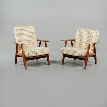 FÅTÖLJ, "GE 240/Cigarren", Hans J Wegner, Getama, 1900-talets tredje kvartal.
