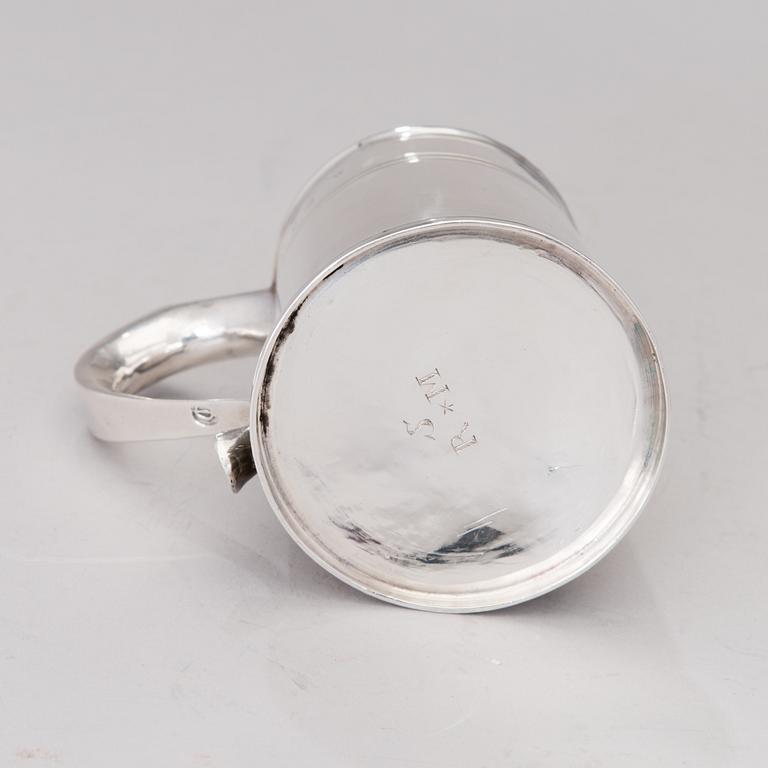MUGG, sterling silver, Dublin, Irland 1736.