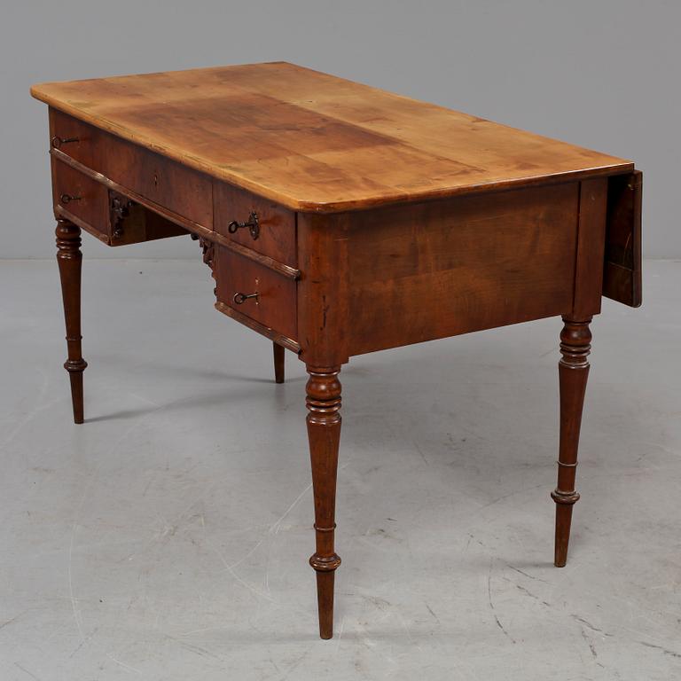 SKRIVBORD, 1800-talets andra hälft.