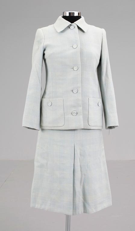 DRÄKT, 2 delar, Märthaskolan, Stockholm, 1960-tal.