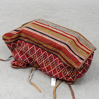 OLD MAFRASH Soumakteknik. Höjd ca 43, längd 120 och djup 42 cm.
