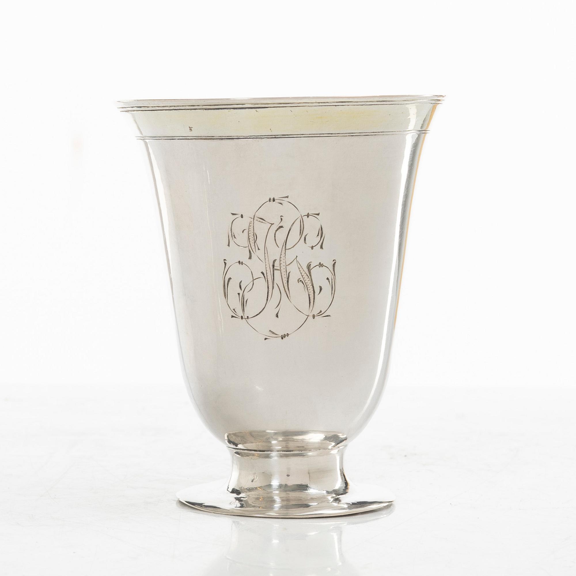 A Berlin parcel gilt silver beaker, probably mark of Henri Masseron, second half of the 18th century.
