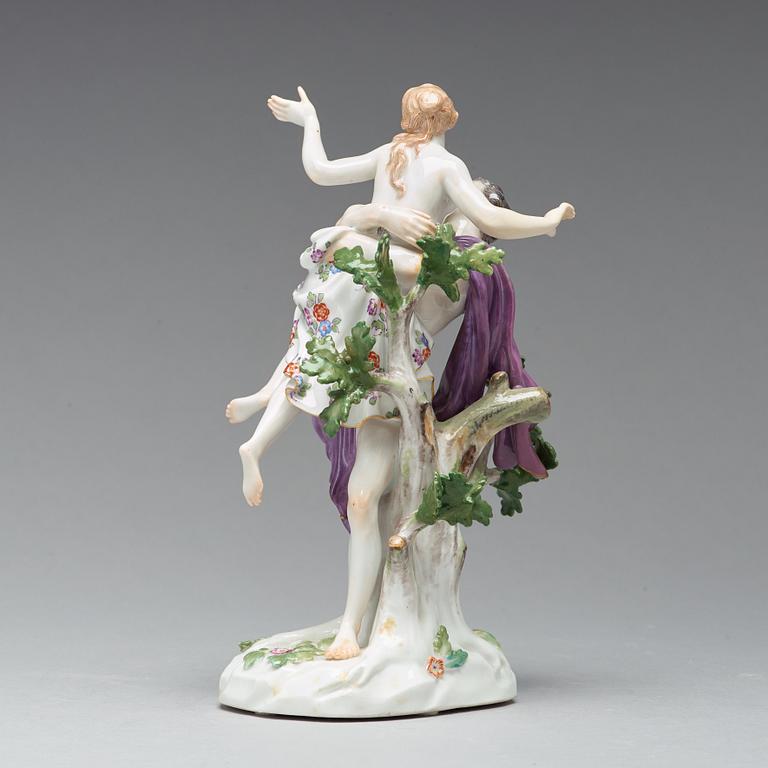 FIGURIN, porslin. "Boreas och Oreithyia". Meissen, tidigt 1900-tal.
