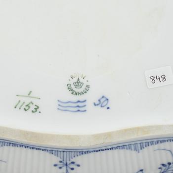 Skål, porslin, Royal Copenhagen, "Musselmalet helblond", modell 1153, 1898-1923.