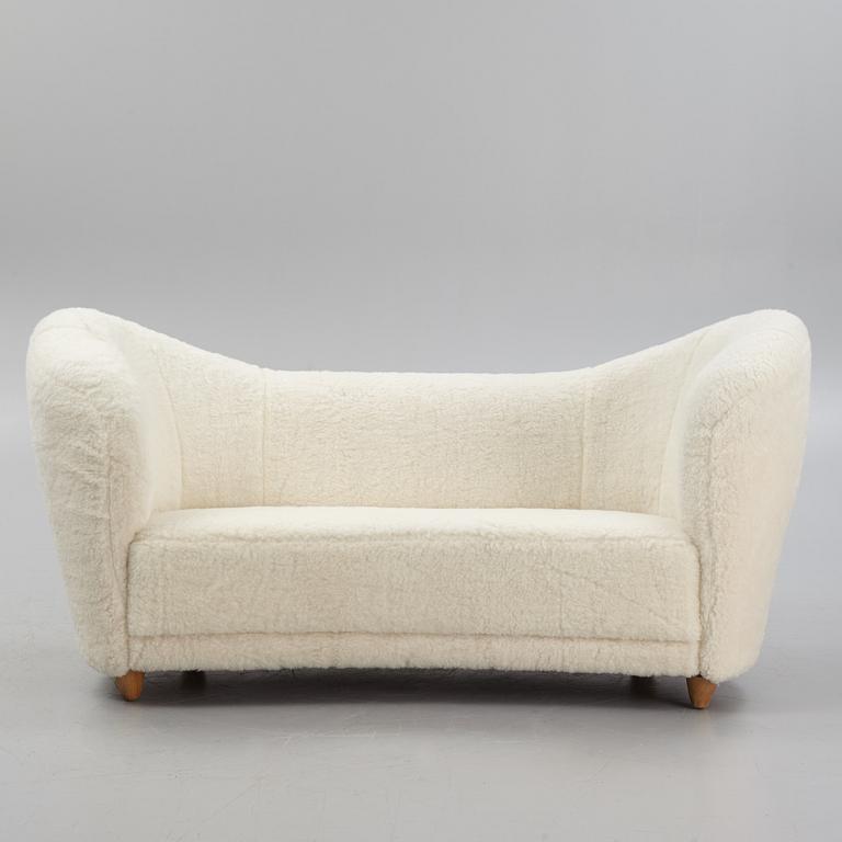 A modern style sofa.