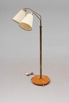 GOLVLAMPA, 1900-talets första mitt.