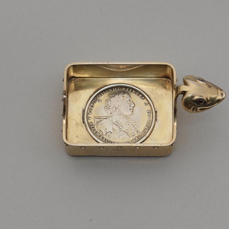 KÅSA, bär stämpel Fabergé, S:t Petersburg 1880-tal.