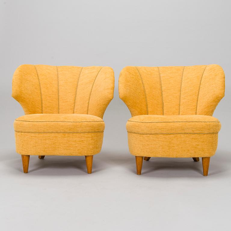 A pair of armchairs, mid-20th century.