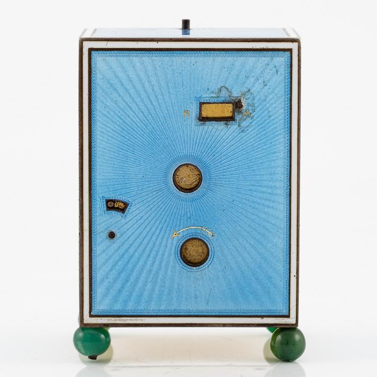 Cartier, reseur i förgyllt silver och emalj samt originaletui, Frankrike tidigt 1900-tal.