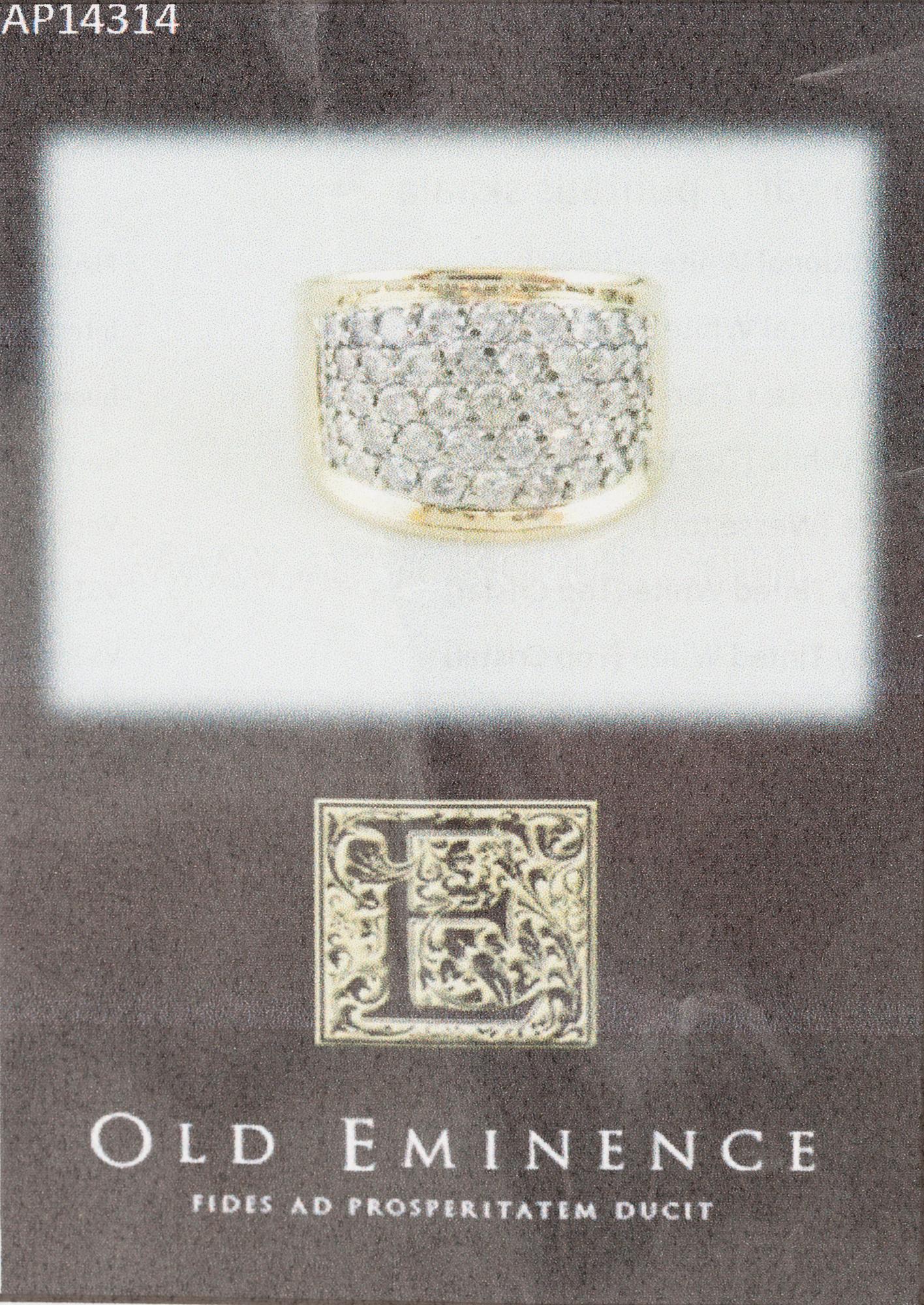 RING, 14K guld, briljantslipade diamanter 43 st, tot. ca 1,50 ct. Vikt 5,57 g. Intyg.