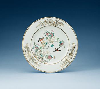 1437. A famille rose serving dish, Qing dynasty, Yongzheng (1723-35).