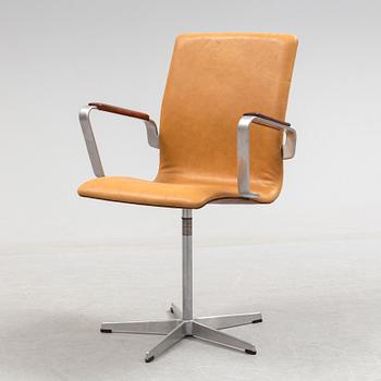 An office chair by Arne Jacobsen, 'Oxford low', Fritz Hansen, 21st Century.