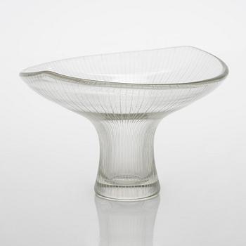 Tapio Wirkkala, vas, malli 3523, signeerattu Tapio Wirkkala Iittala 3523.