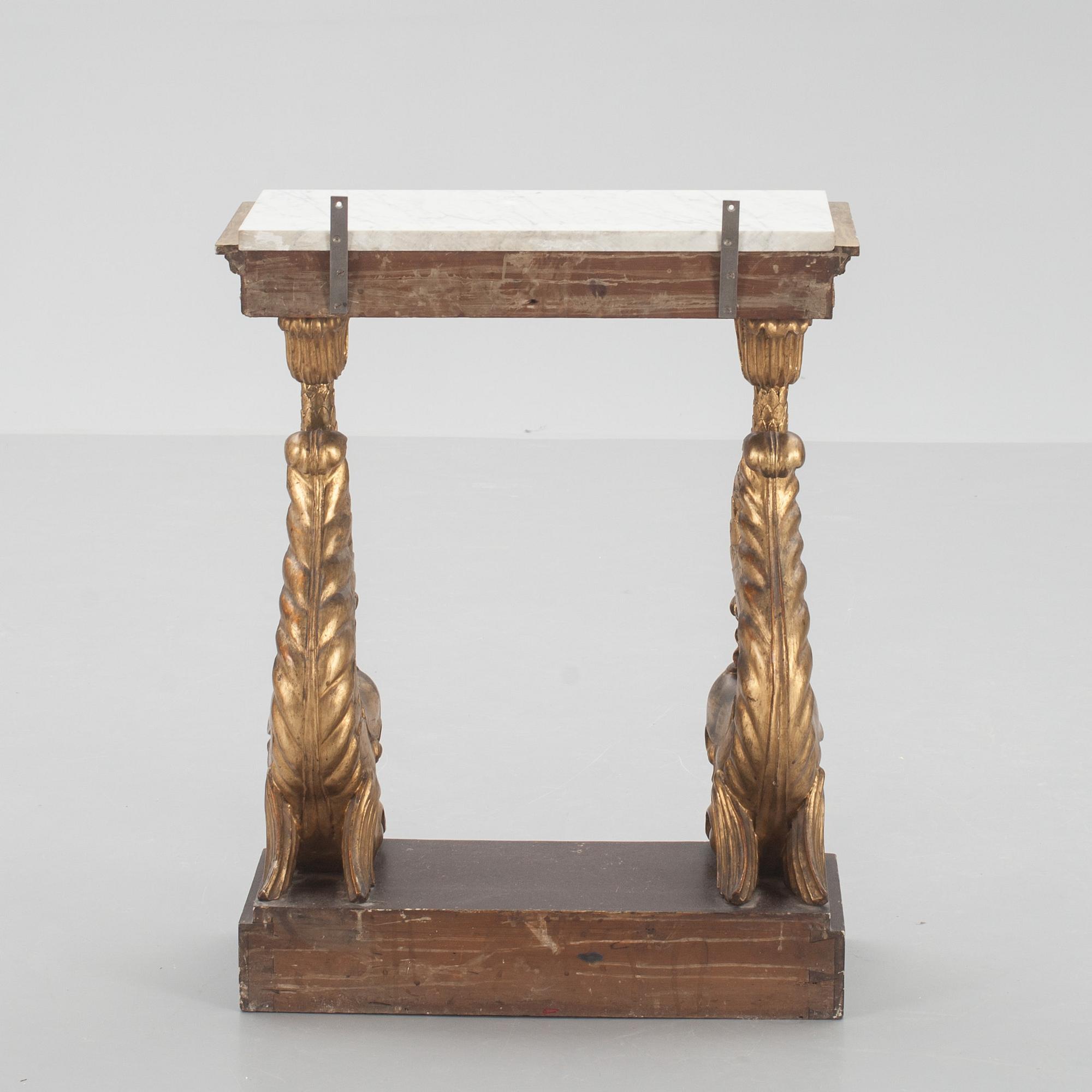 KONSOLBORD, empire. 1800-talets första hälft.