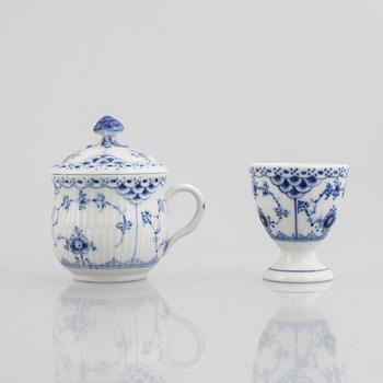 Royal Copenhagen, 24 pieces of half-lace "Musselmalet" , Denmark.