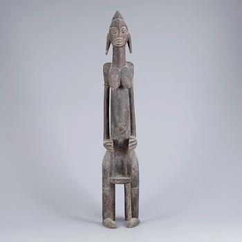 SKULPTUR, skuret trä, Afrika, omkring 1900-talets mitt.