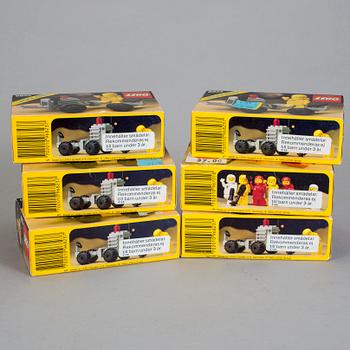 LEGO, 9 stycken rymd-set i förpackningar, 1983.